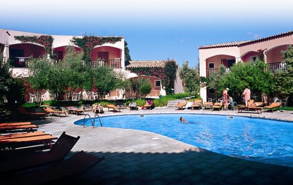 Resort Cala Di Falco Каниджоне Екстериор снимка